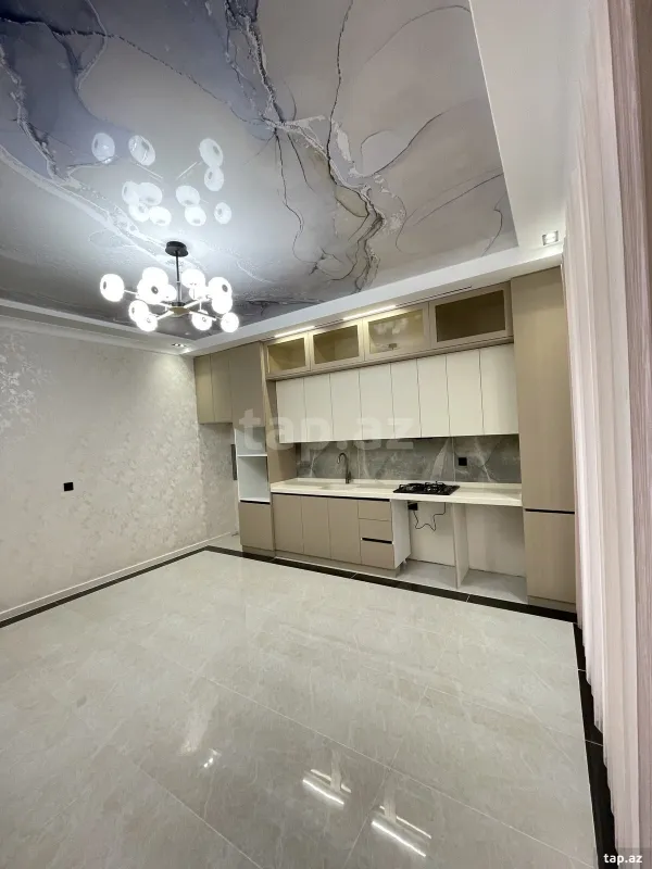 Satılır 5 otaqlı həyət evi