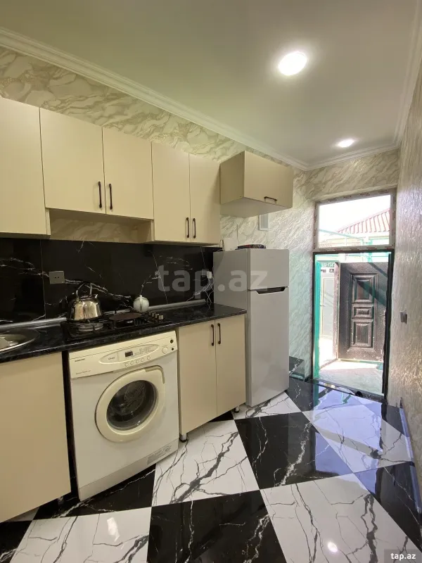 Satılır 3 otaqlı həyət evi