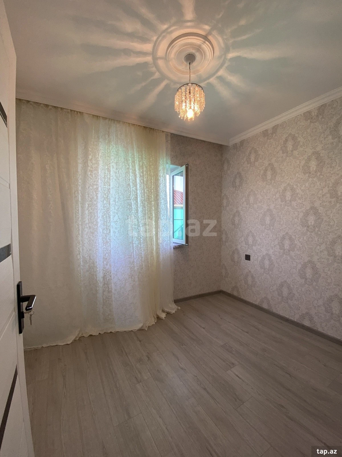 Satılır 3 otaqlı həyət evi