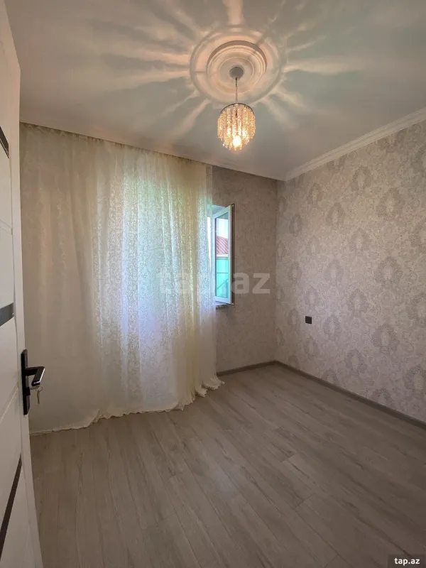 Satılır 3 otaqlı həyət evi