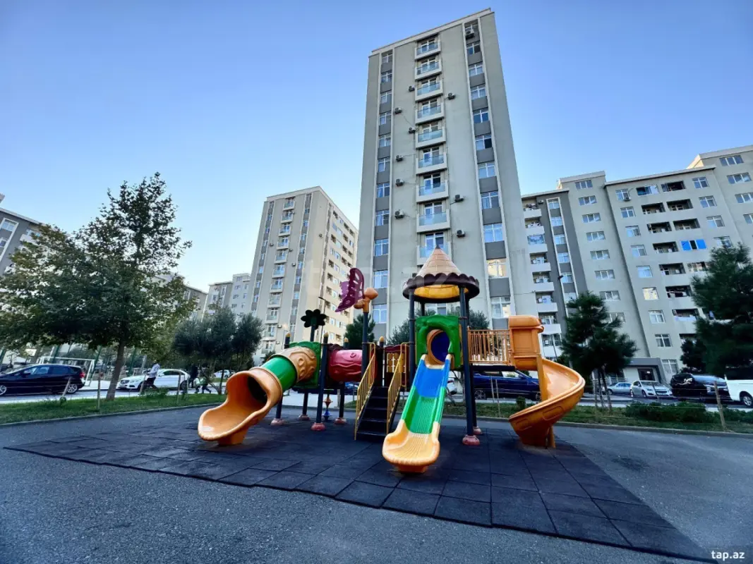 Satılır 4 otaqlı yeni tikili 117 m²