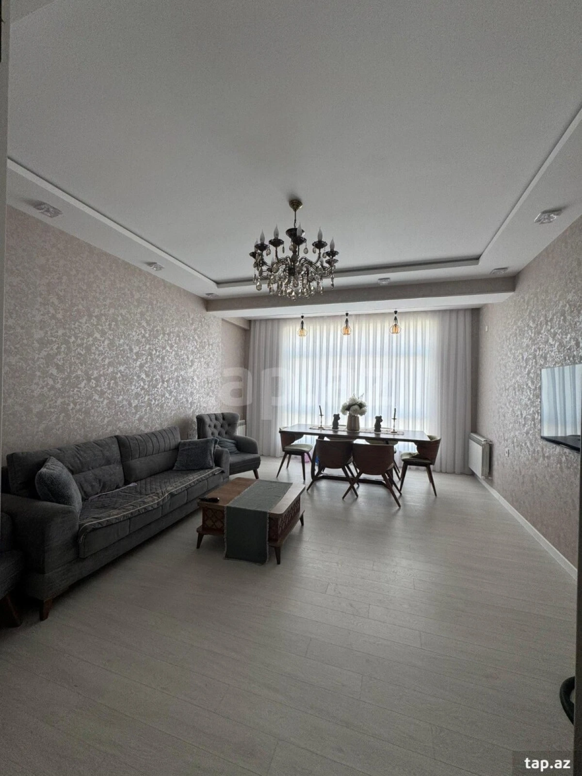 Satılır 3 otaqlı yeni tikili 122 m²