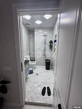 Satılır 3 otaqlı yeni tikili 122 m²