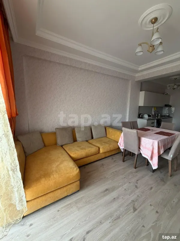 Kirayə verilir 2 otaqlı yeni tikili 76 m²