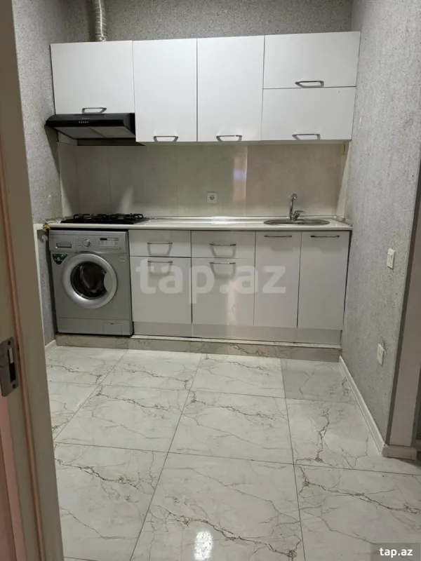 Kirayə verilir 2 otaqlı yeni tikili 50 m²