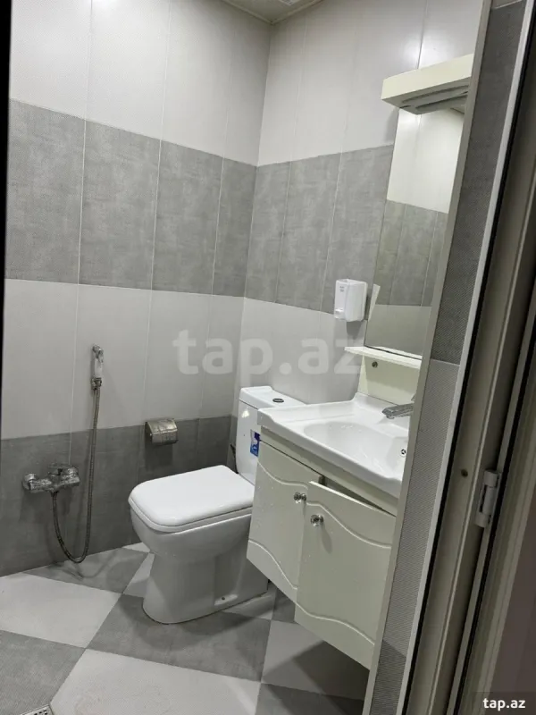 Kirayə verilir 2 otaqlı yeni tikili 50 m²