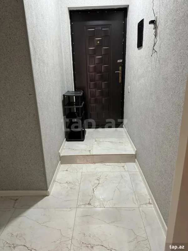 Kirayə verilir 2 otaqlı yeni tikili 50 m²