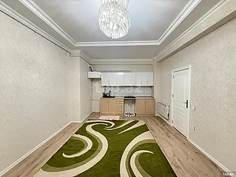 Kirayə verilir 3 otaqlı yeni tikili 65 m²