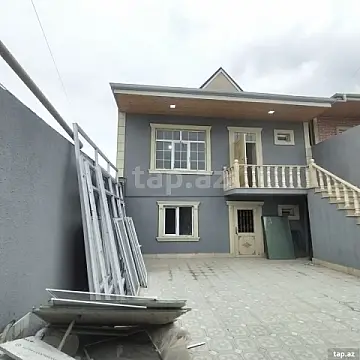 Satılır 4 otaqlı həyət evi