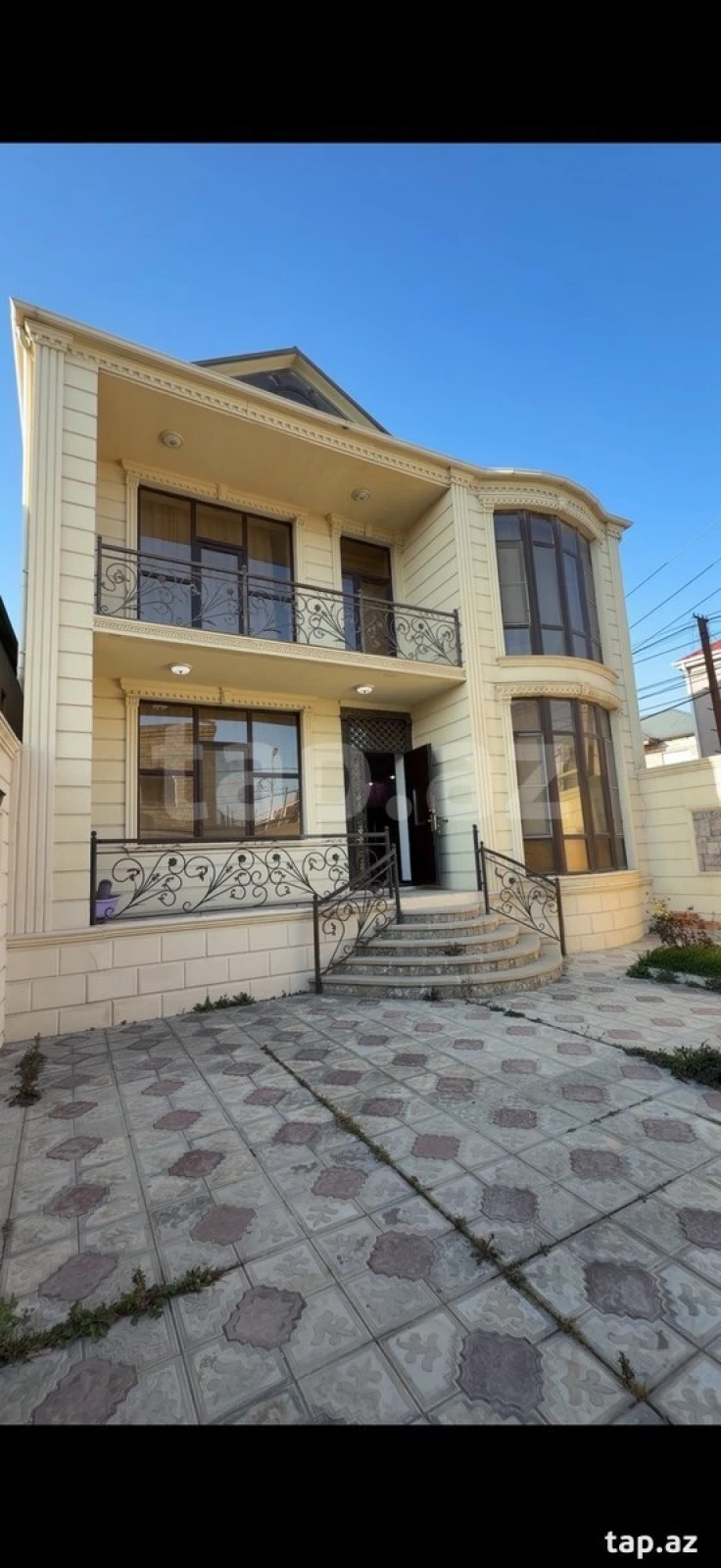 Satılır 4 otaqlı həyət evi