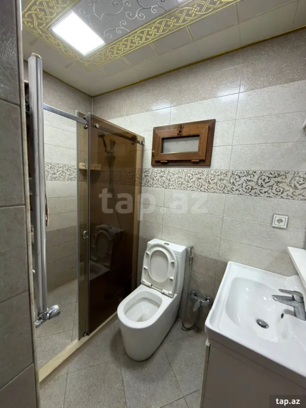 Satılır 4 otaqlı həyət evi