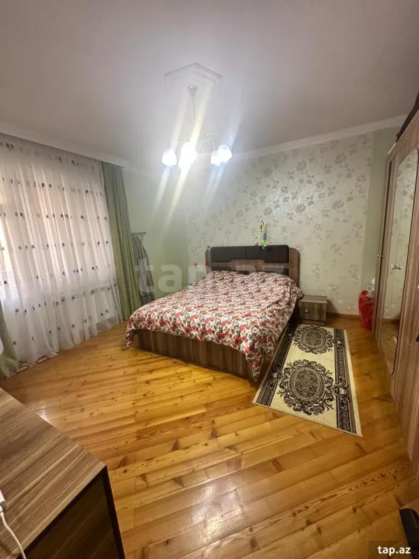 Satılır 2 otaqlı yeni tikili 62 m²