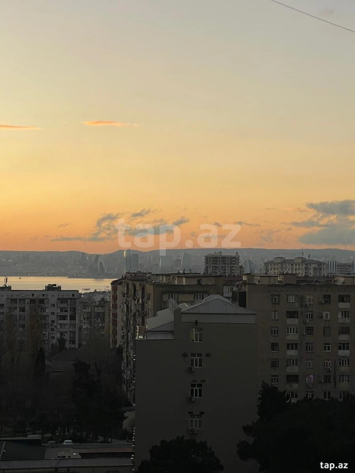 Satılır 2 otaqlı yeni tikili 55 m²