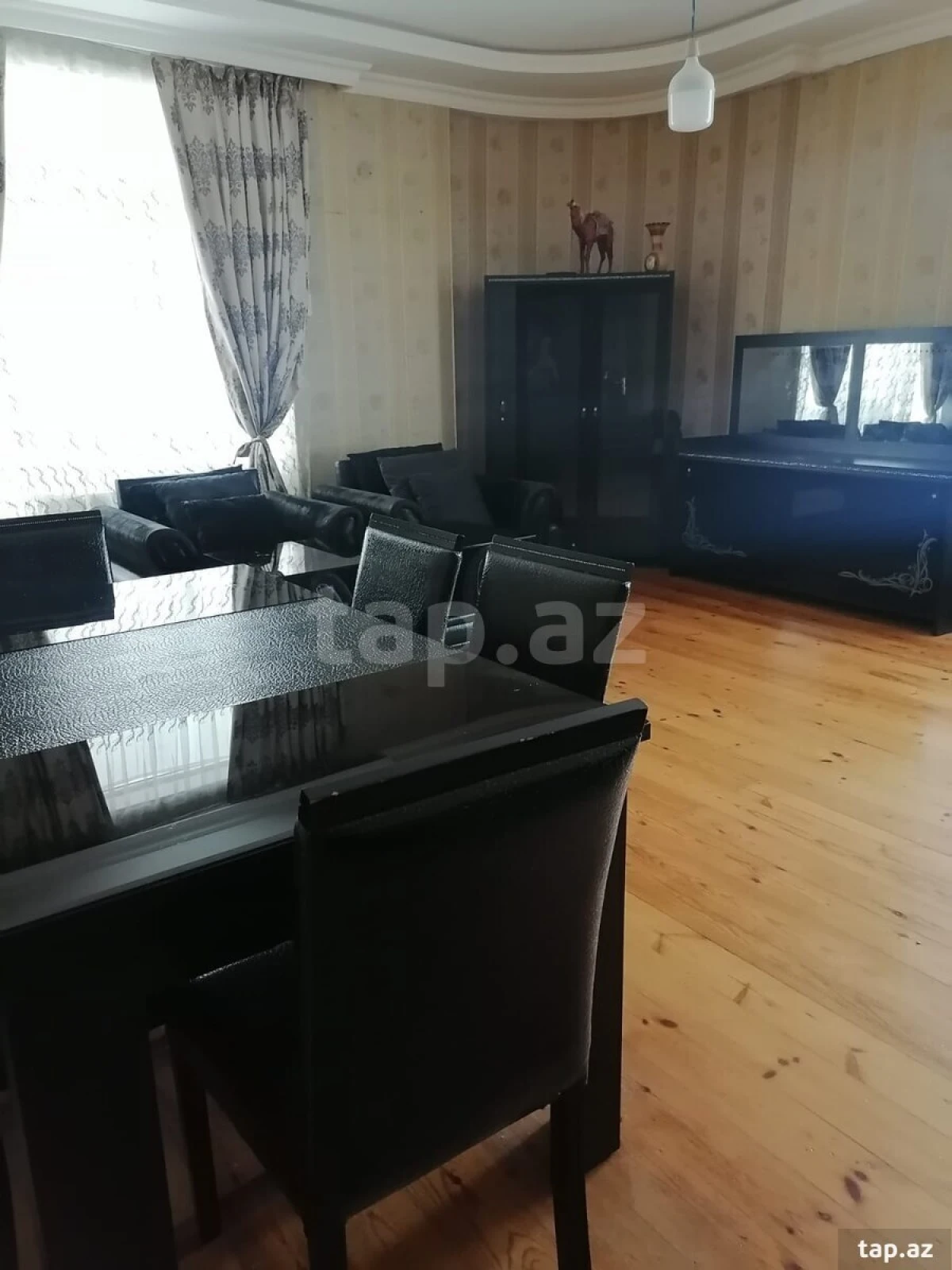 Kirayə verilir 2 otaqlı yeni tikili 90 m²