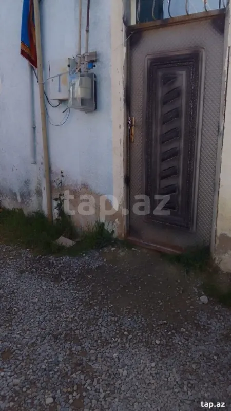 Satılır 2 otaqlı həyət evi