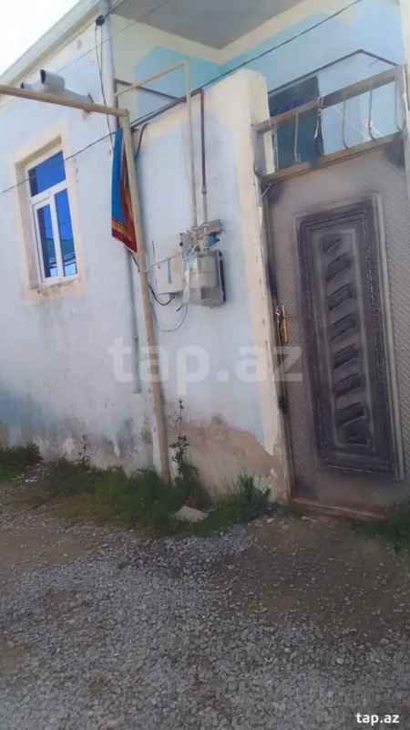 Satılır 2 otaqlı həyət evi