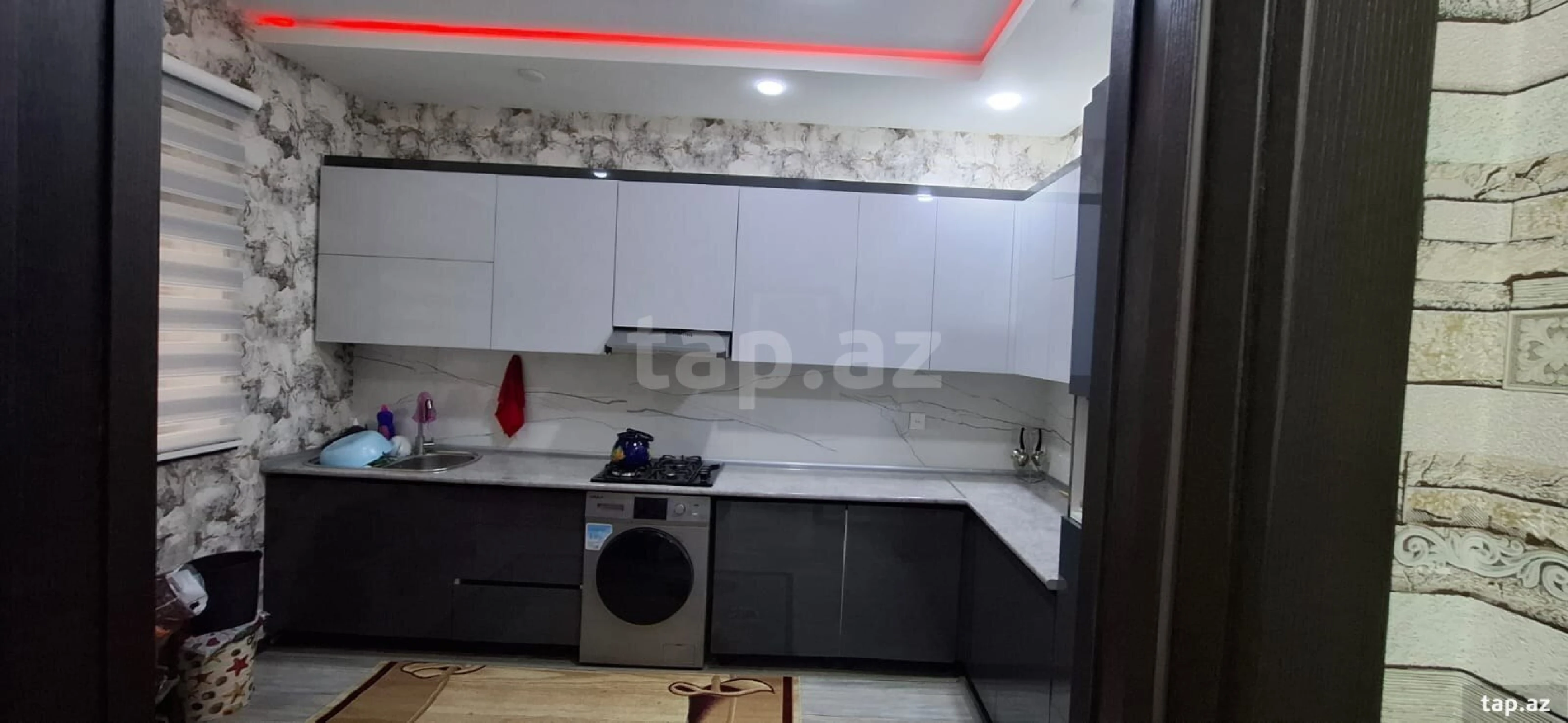 Satılır 4 otaqlı həyət evi