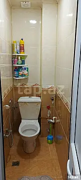 Satılır 2 otaqlı mənzil 73 m²