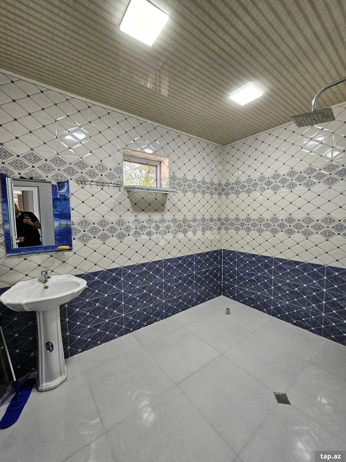 Kirayə verilir 3 otaqlı həyət evi