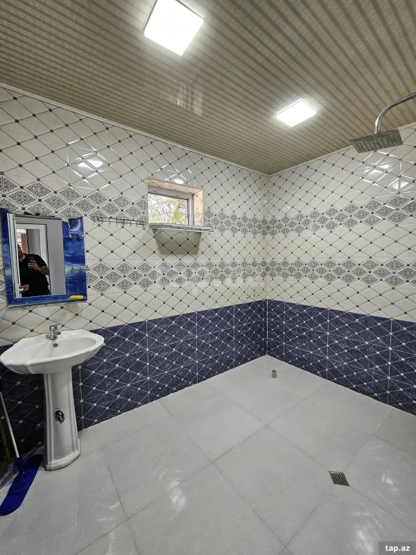 Kirayə verilir 3 otaqlı həyət evi