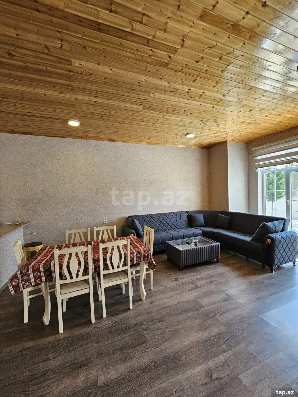 Kirayə verilir 3 otaqlı həyət evi