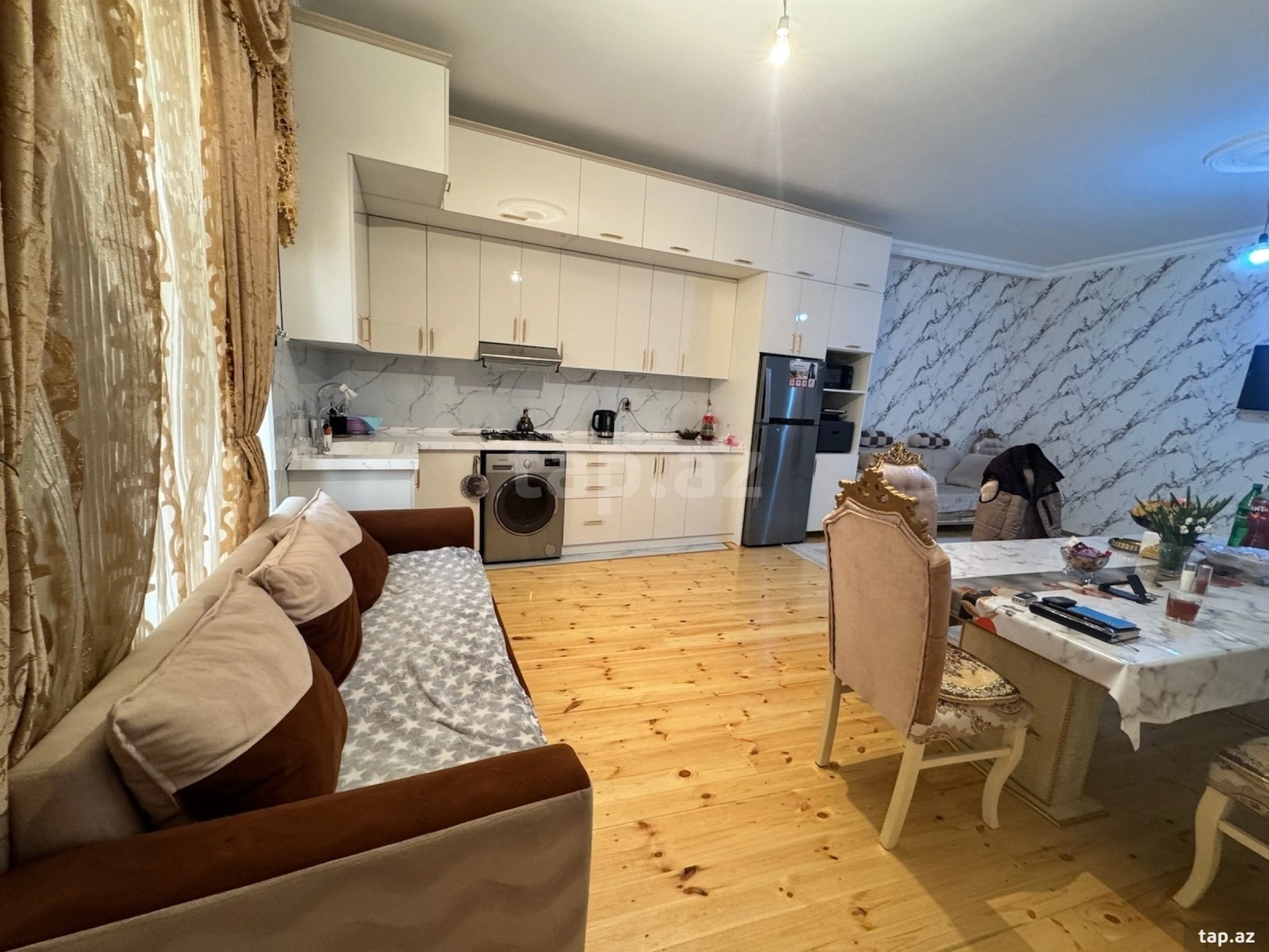 Satılır 5 otaqlı həyət evi