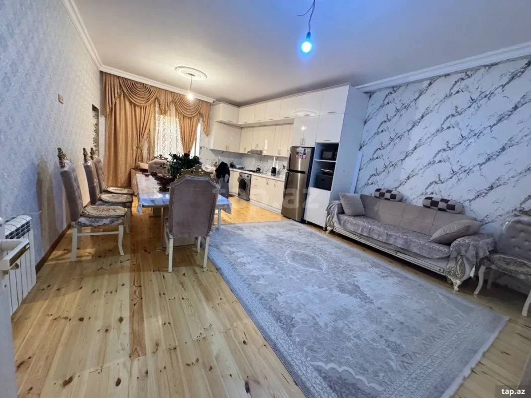 Satılır 5 otaqlı həyət evi