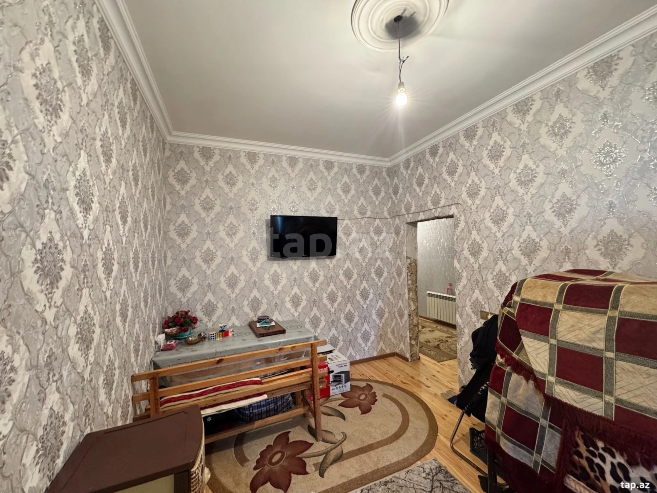 Satılır 5 otaqlı həyət evi