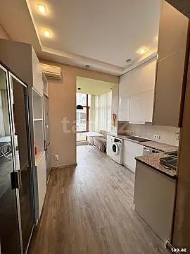 Kirayə verilir 2 otaqlı mənzil 65 m²