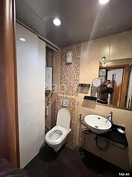 Kirayə verilir 2 otaqlı mənzil 65 m²