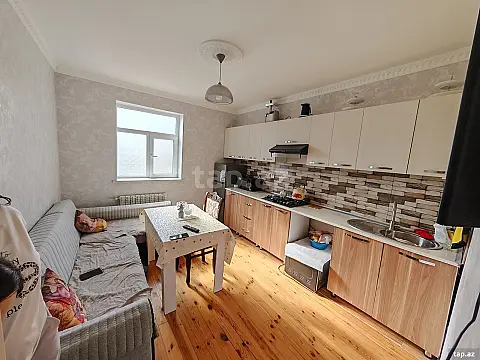 Satılır 3 otaqlı həyət evi