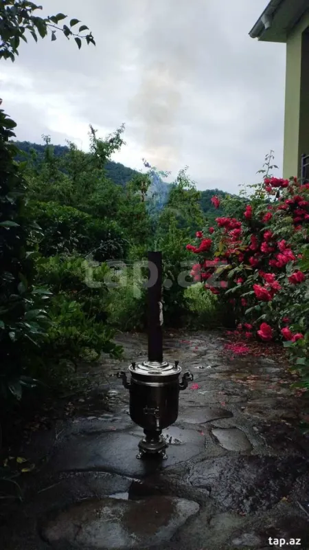 Kirayə verilir 2 otaqlı həyət evi