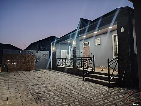 Satılır 3 otaqlı həyət evi — Bakı, Yeni Suraxanı 3 otaq