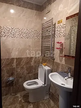 Kirayə verilir 2 otaqlı yeni tikili 50 m²