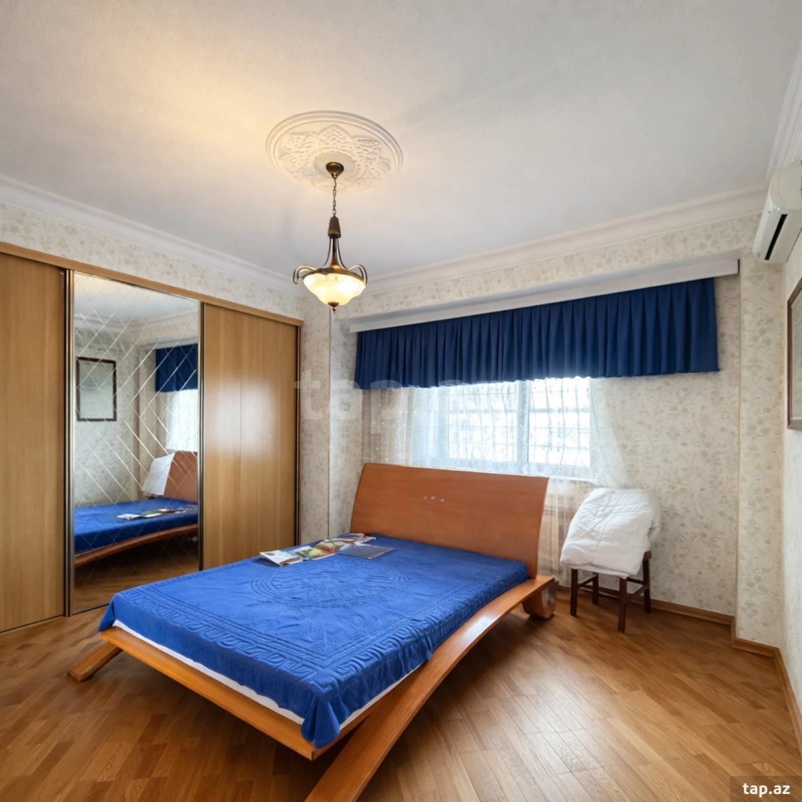 Satılır 3 otaqlı yeni tikili 160 m²