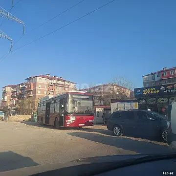 Satılır 5 otaqlı həyət evi