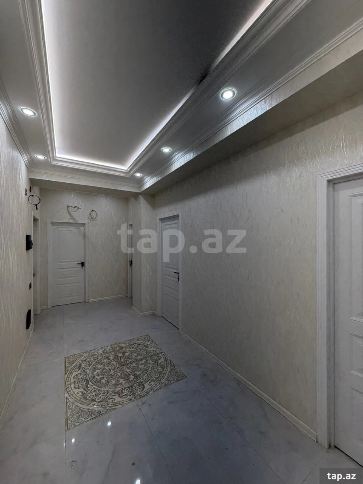 Satılır 2 otaqlı yeni tikili 86 m²