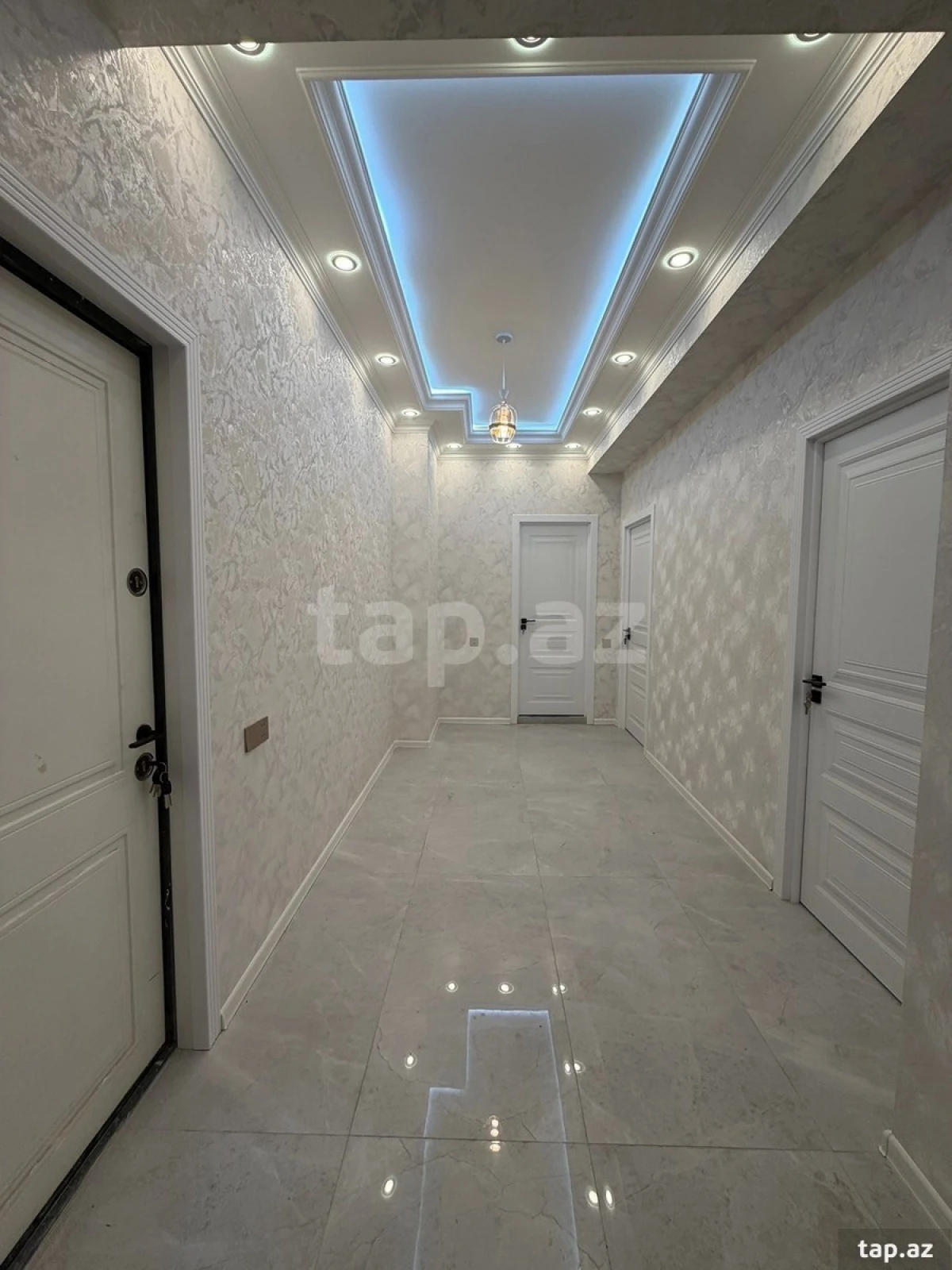 Satılır 2 otaqlı yeni tikili 86 m²