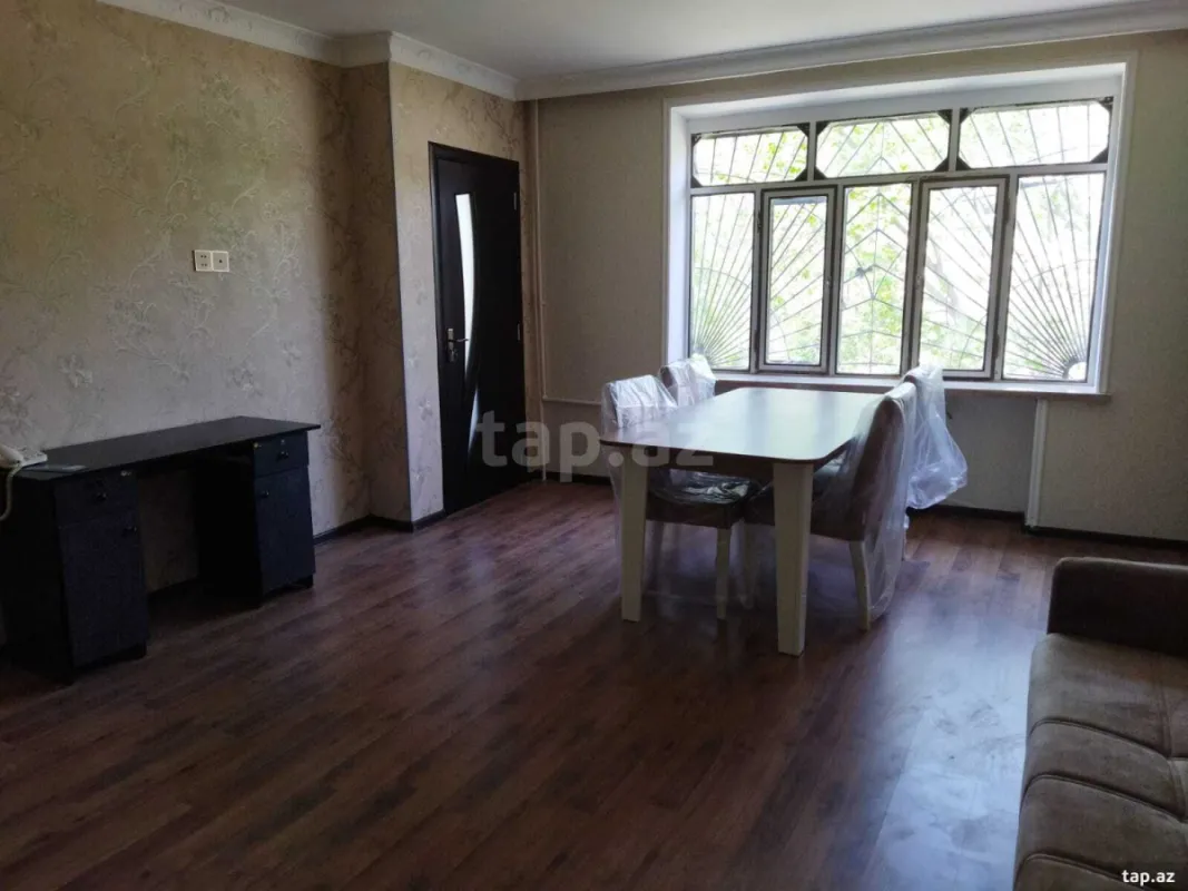 Kirayə verilir 2 otaqlı mənzil 40 m²
