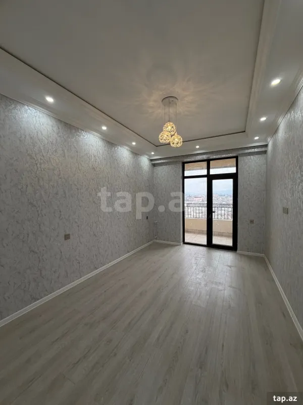 Satılır 3 otaqlı yeni tikili 110 m²
