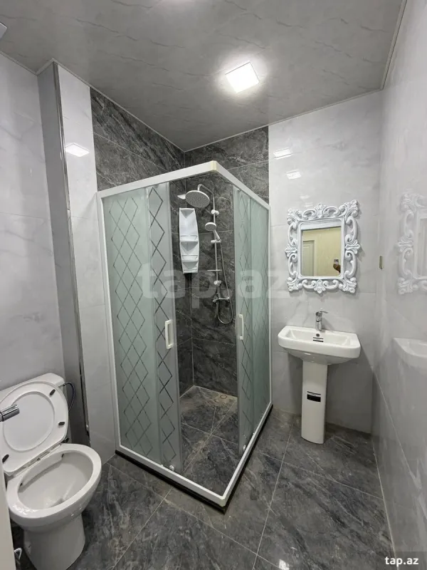 Satılır 3 otaqlı yeni tikili 110 m²