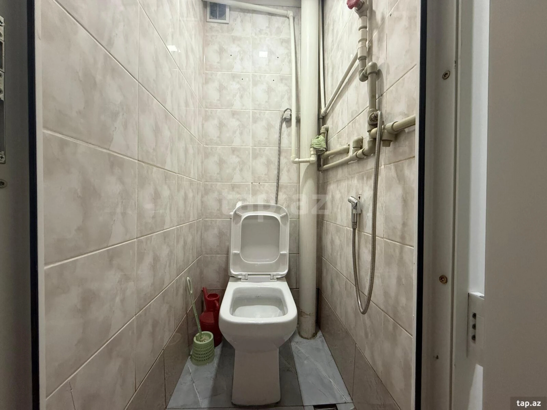 Kirayə verilir 4 otaqlı mənzil 100 m²