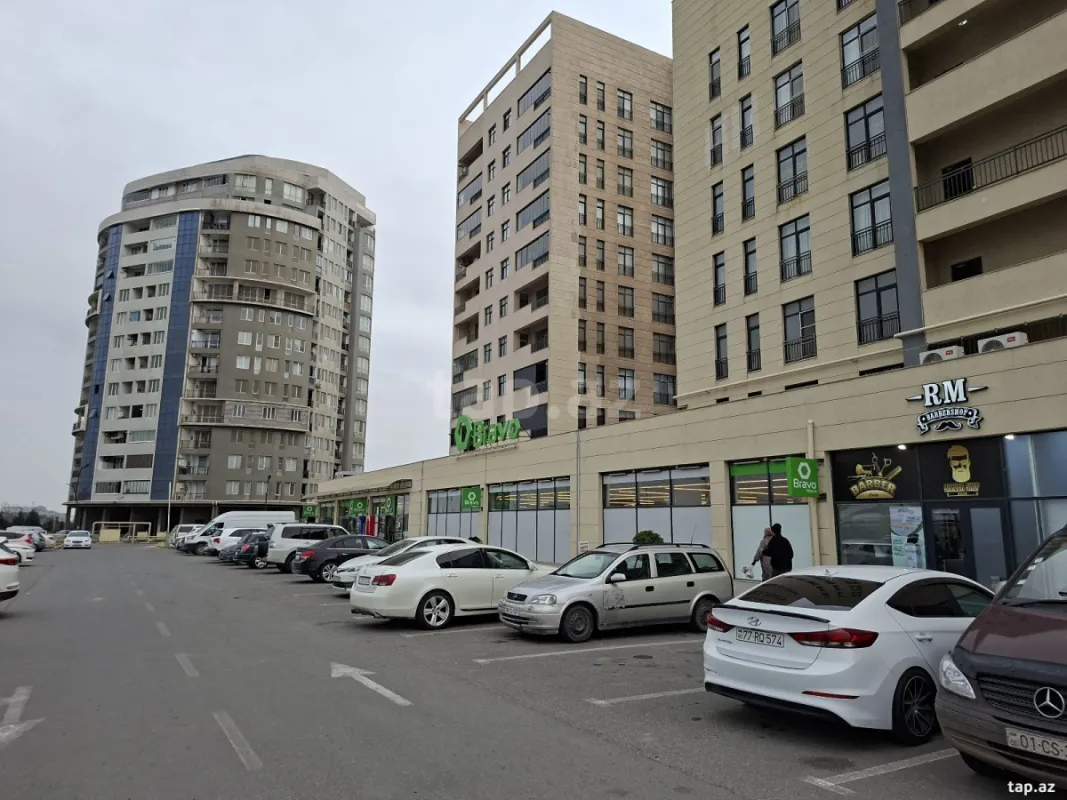 Kirayə verilir 2 otaqlı yeni tikili 77 m²