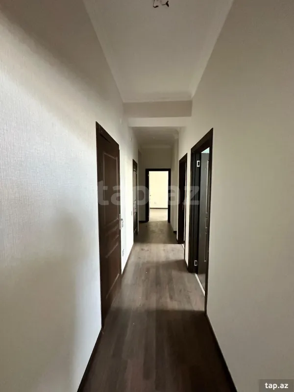 Satılır 3 otaqlı yeni tikili 77 m²