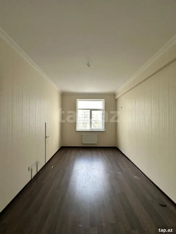 Satılır 3 otaqlı yeni tikili 77 m²