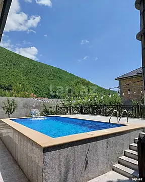 Kirayə verilir 6 otaqlı həyət evi