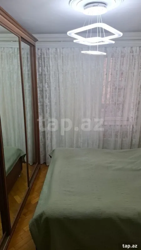 Satılır 3 otaqlı mənzil 70 m²
