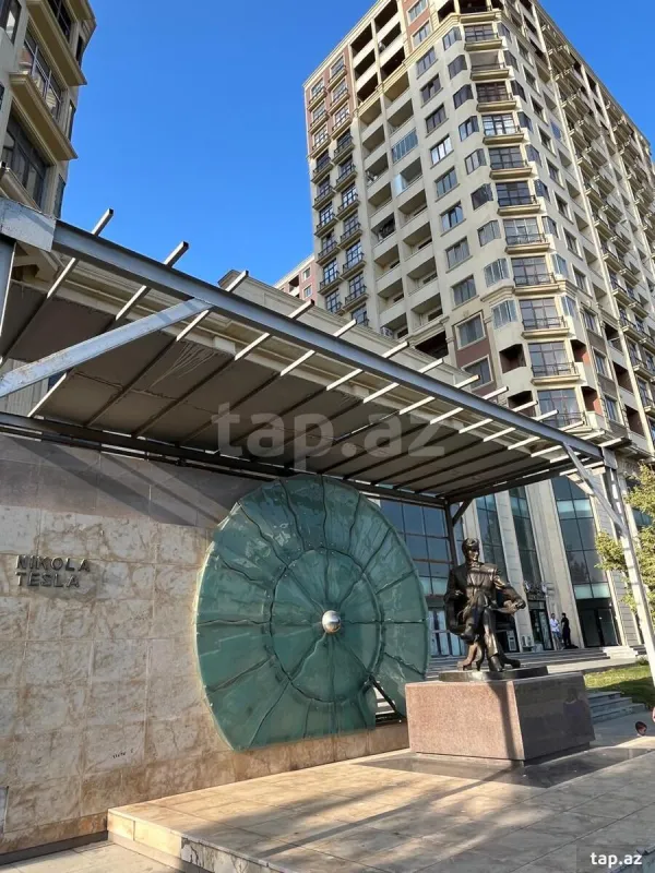 Satılır 3 otaqlı yeni tikili 155 m²