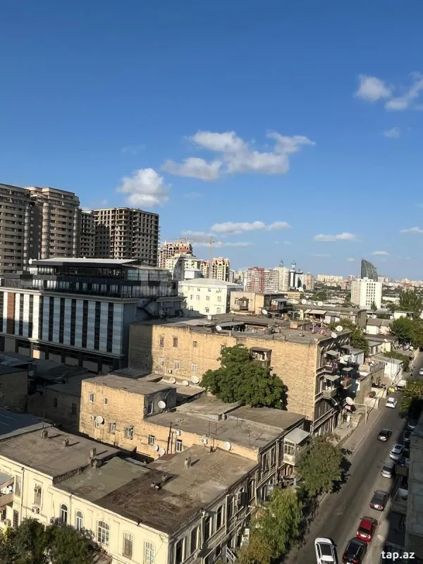 Satılır 3 otaqlı yeni tikili 155 m²