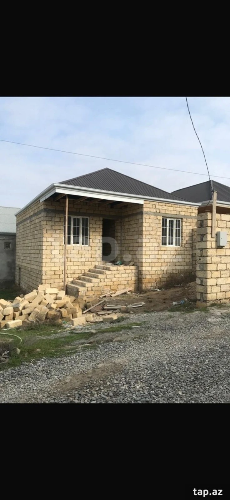 Satılır 3 otaqlı həyət evi